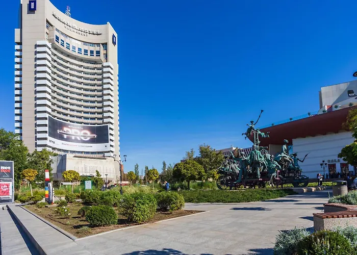 University Apartment شقة بوخارست