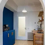 University Apartment *
