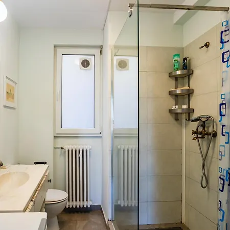 University Apartment Bucarest