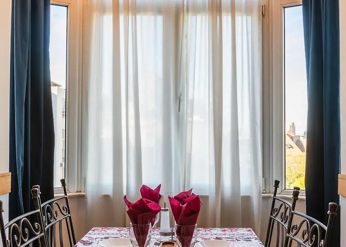 University Apartment Βουκουρέστι