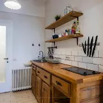 University Apartment Apartman