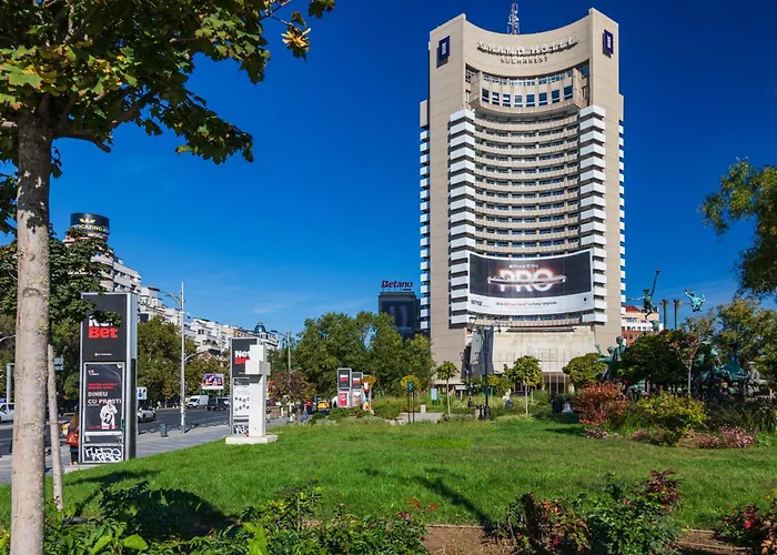 University Apartment *